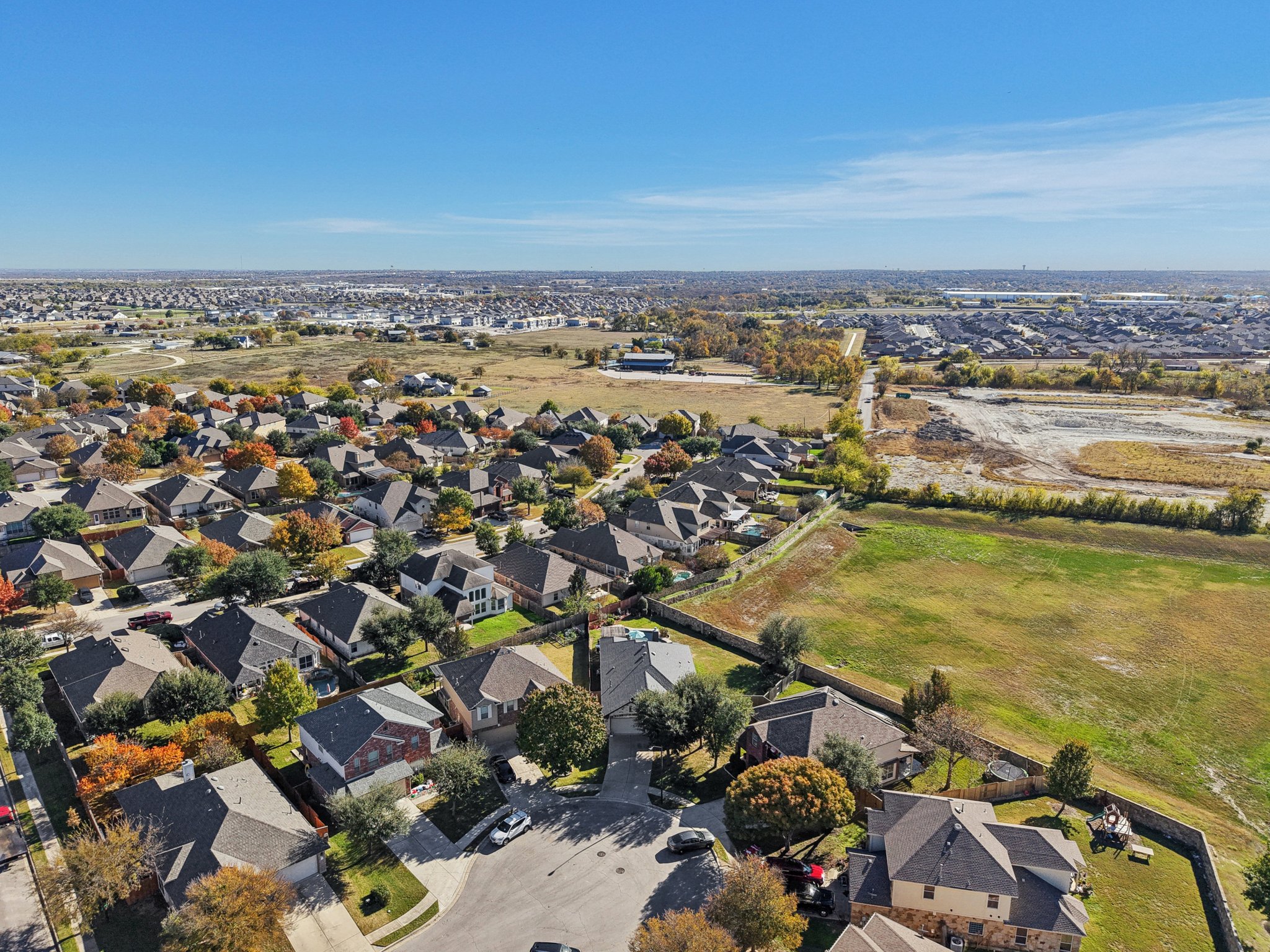 Angelina Dr-S1212-049.jpg