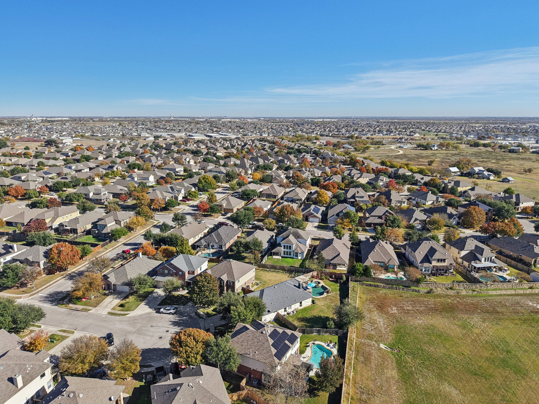 Angelina Dr-S1212-051.jpg