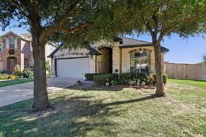 Angelina Dr-S1212-002.jpg