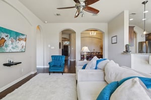 Angelina Dr-S1212-012.jpg