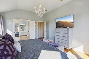 Angelina Dr-S1212-023.jpg