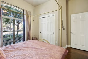 Angelina Dr-S1212-034.jpg