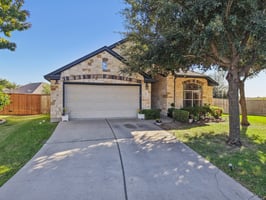 Angelina Dr-S1212-047.jpg