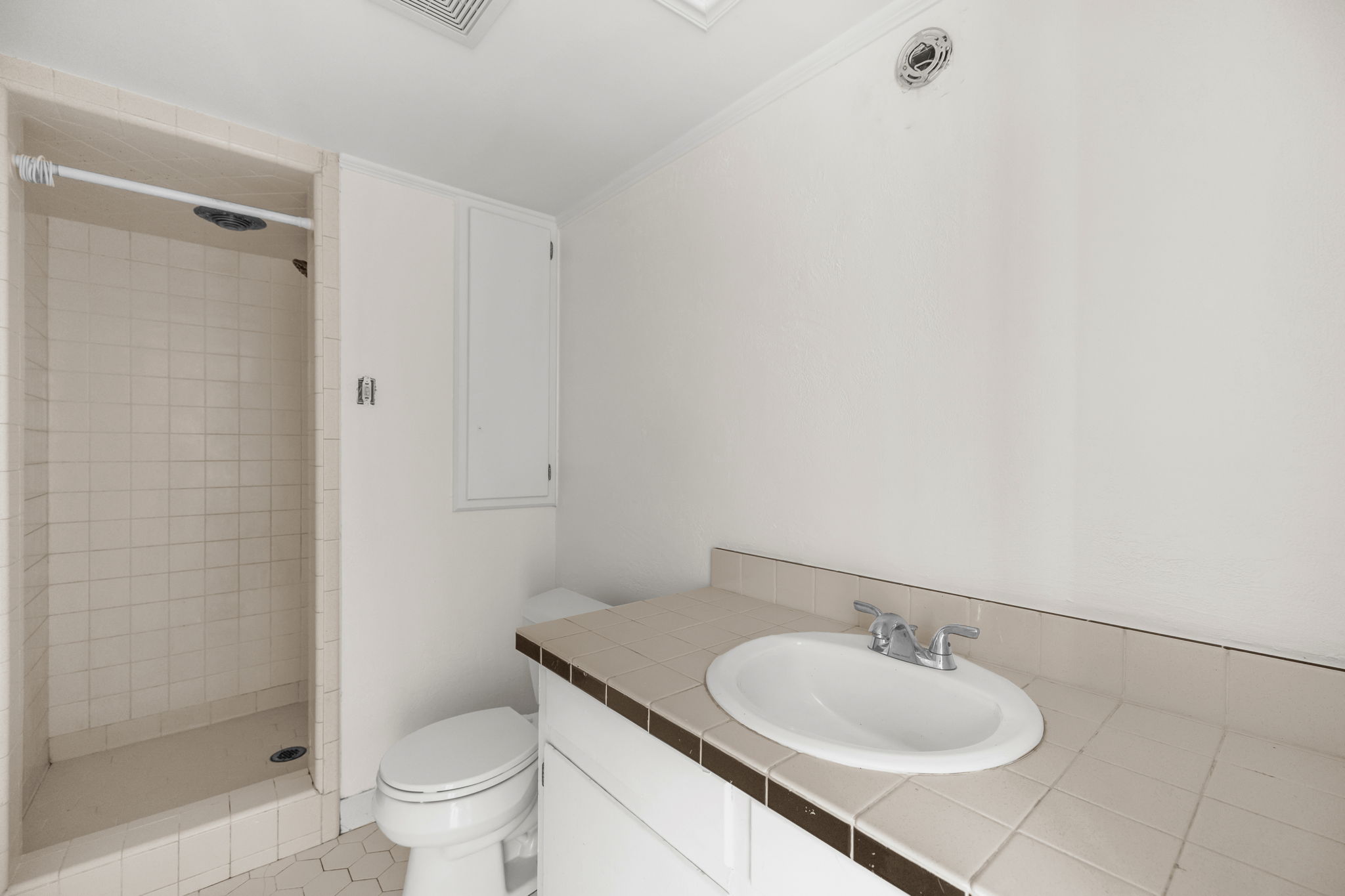 2803 Watagua Dr-33