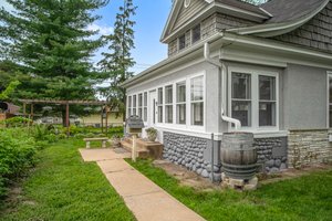  Photo 43