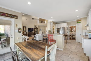  Photo 63