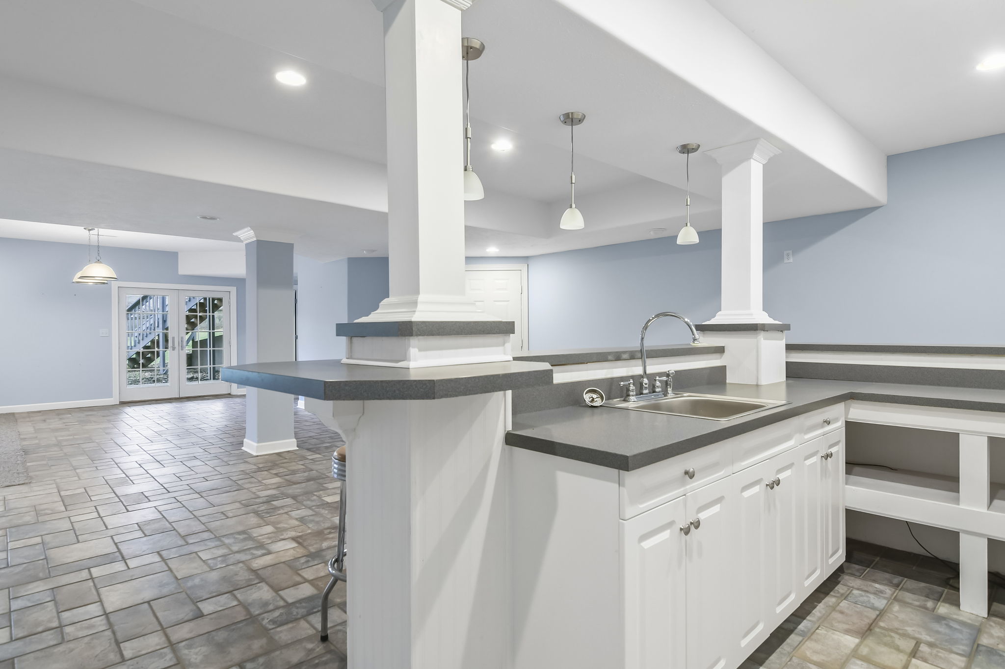 Wet Bar