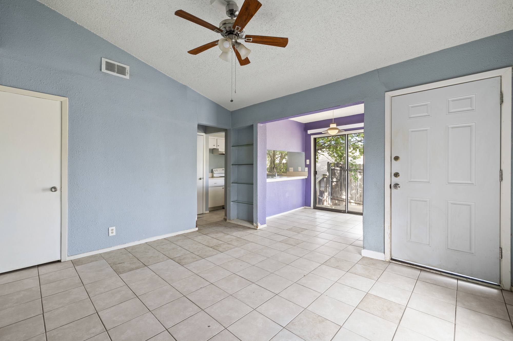 Unit C dining area