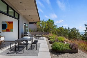 52 - Guest House - Patio.jpg