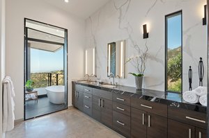 30 - Primary Bathroom.jpg