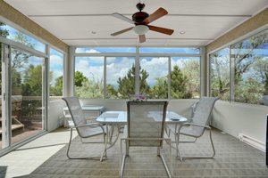 Screened-in Porch
