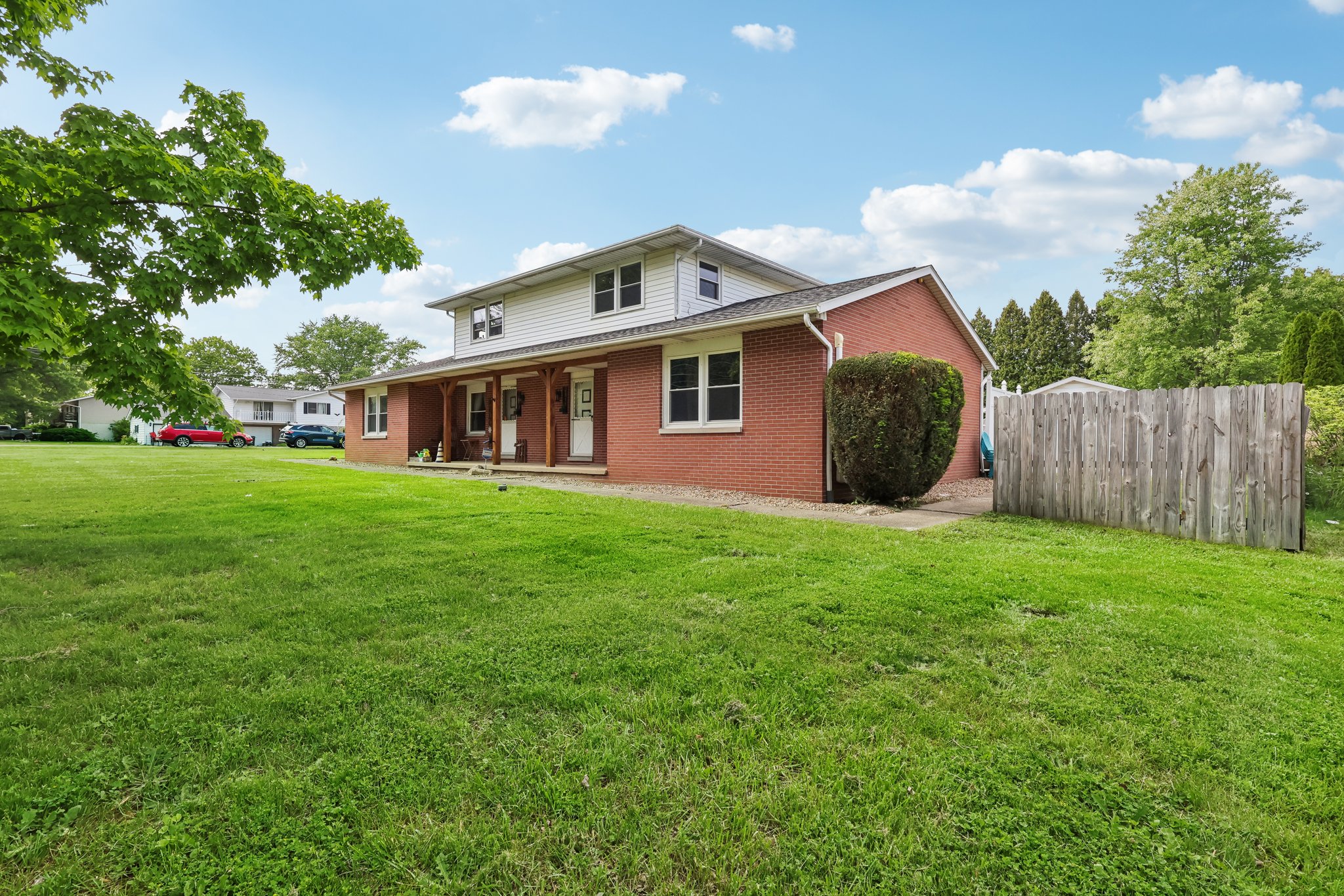 & 2811 Sweitzer Rd-035.jpg