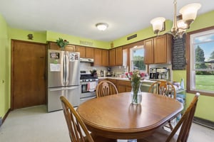 & 2811 Sweitzer Rd-008.jpg