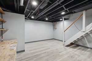 & 2811 Sweitzer Rd-027.jpg