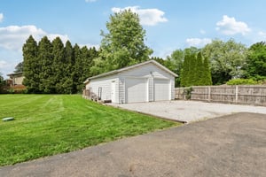 & 2811 Sweitzer Rd-037.jpg