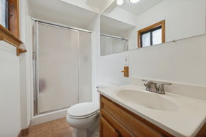  Photo 27