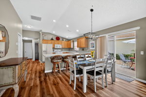 Dining/Kitchen