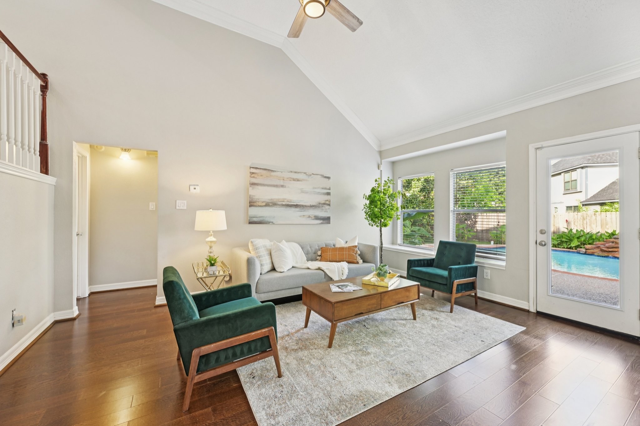 Stone Way Dr-S1504-026.jpg