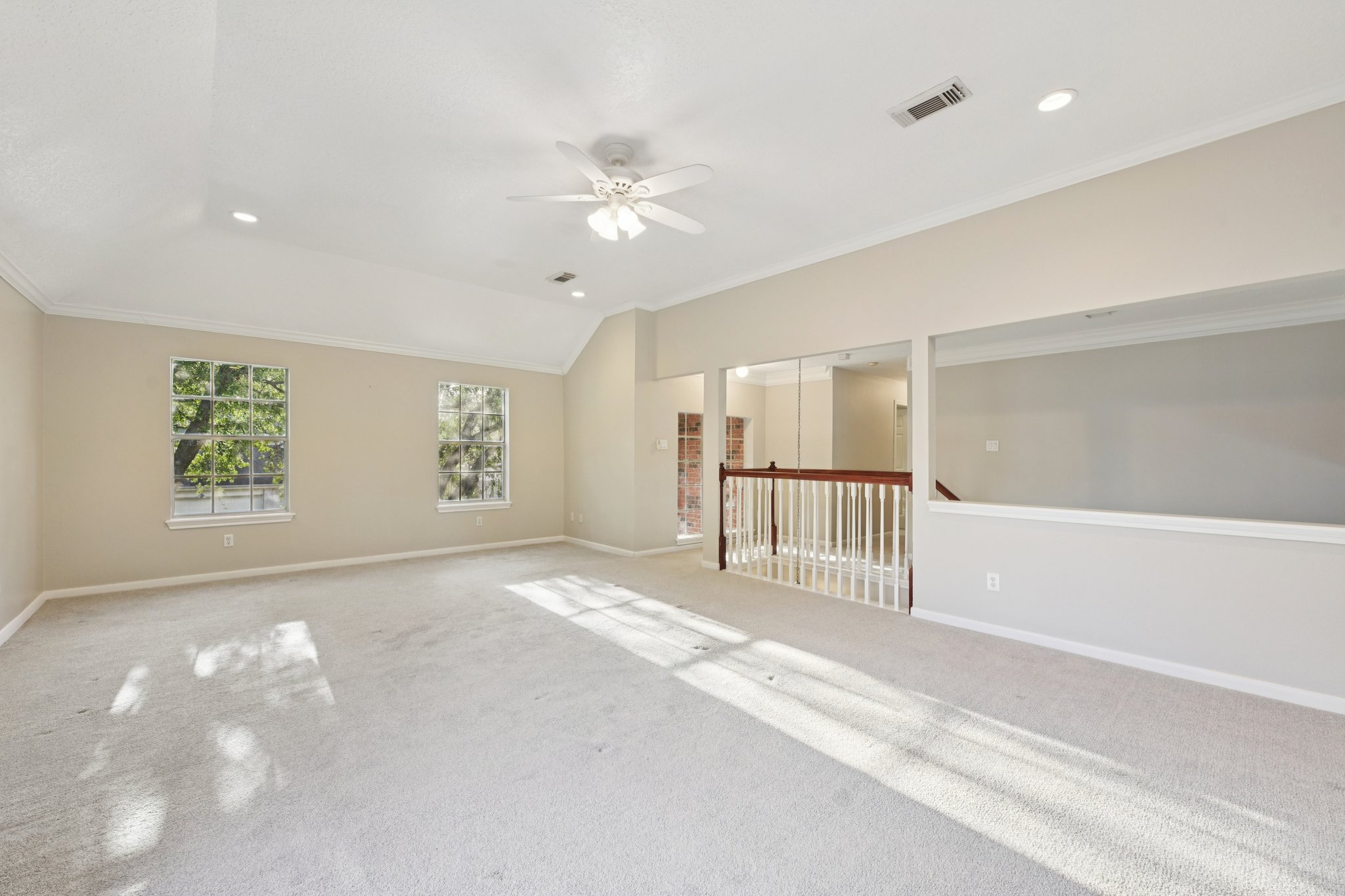 Stone Way Dr-S1504-031.jpg