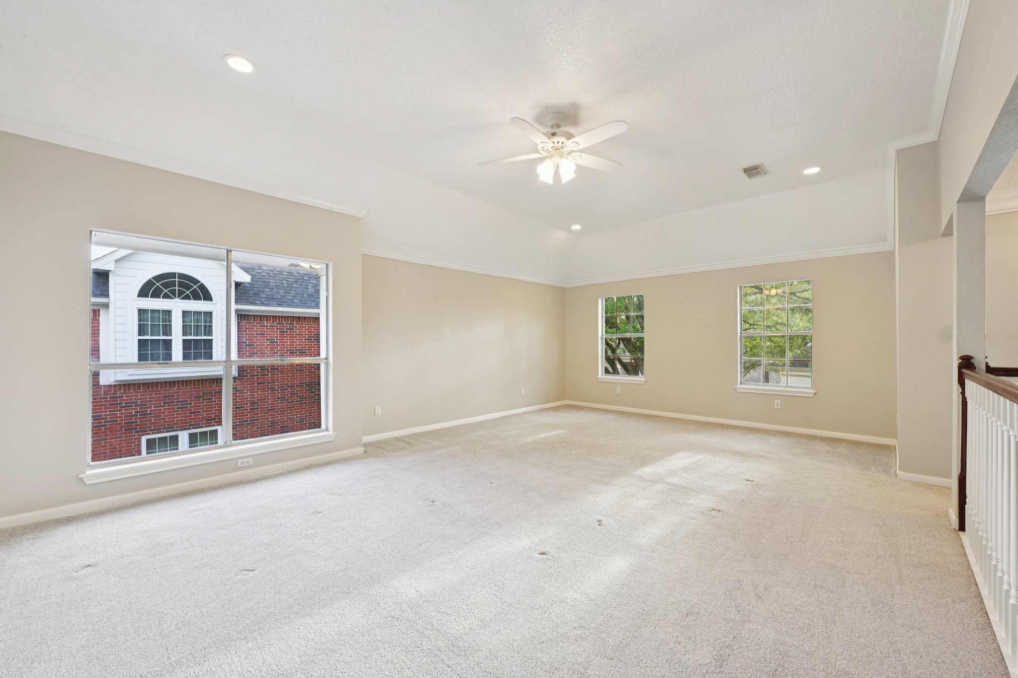 Stone Way Dr-S1504-032.jpg