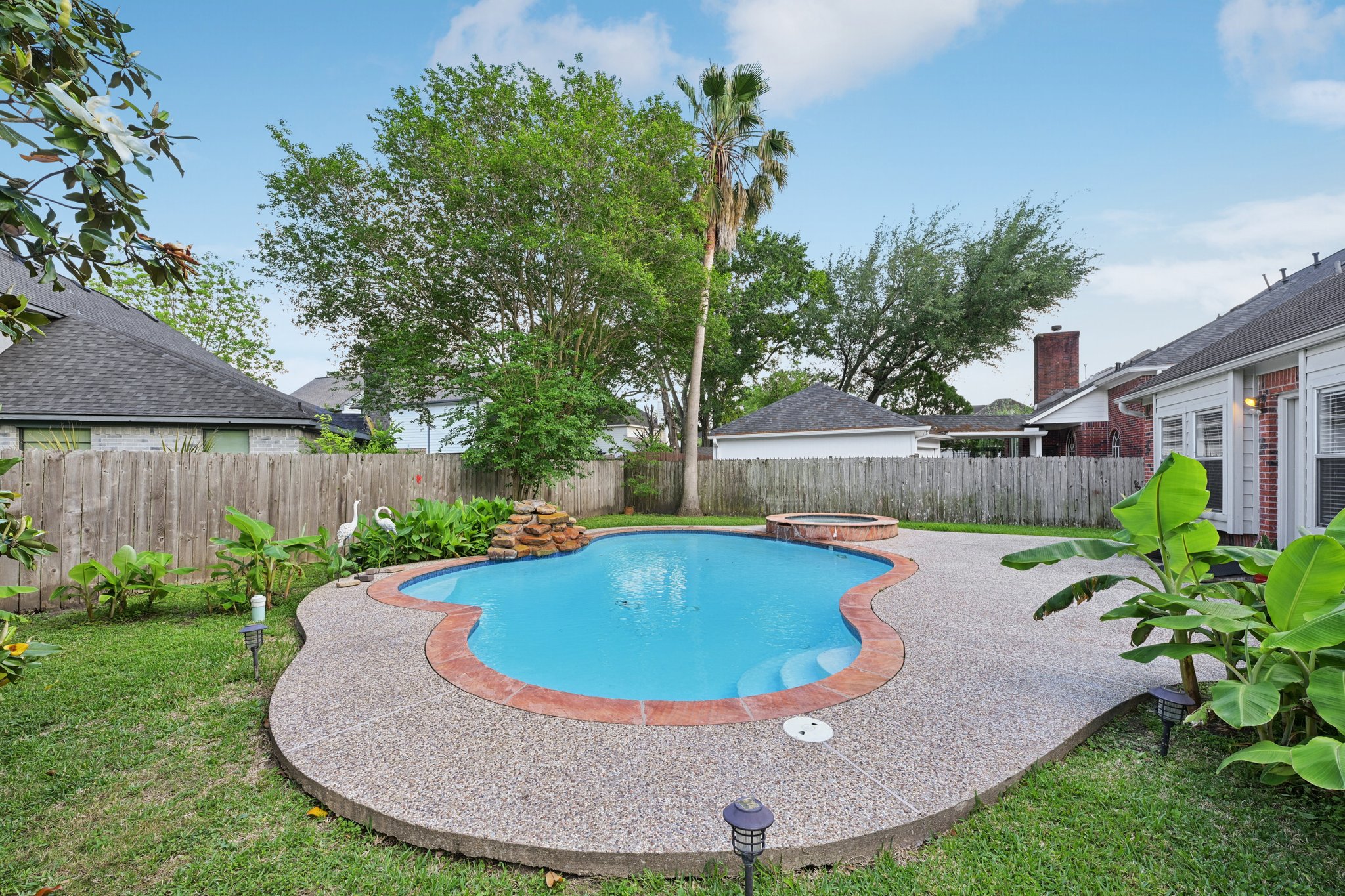 Stone Way Dr-S1504-050.jpg