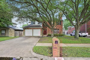 Stone Way Dr-S1504-001.jpg