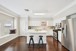 Stone Way Dr-S1504-018.jpg