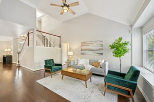 Stone Way Dr-S1504-024.jpg