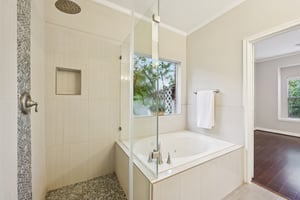 Stone Way Dr-S1504-044.jpg