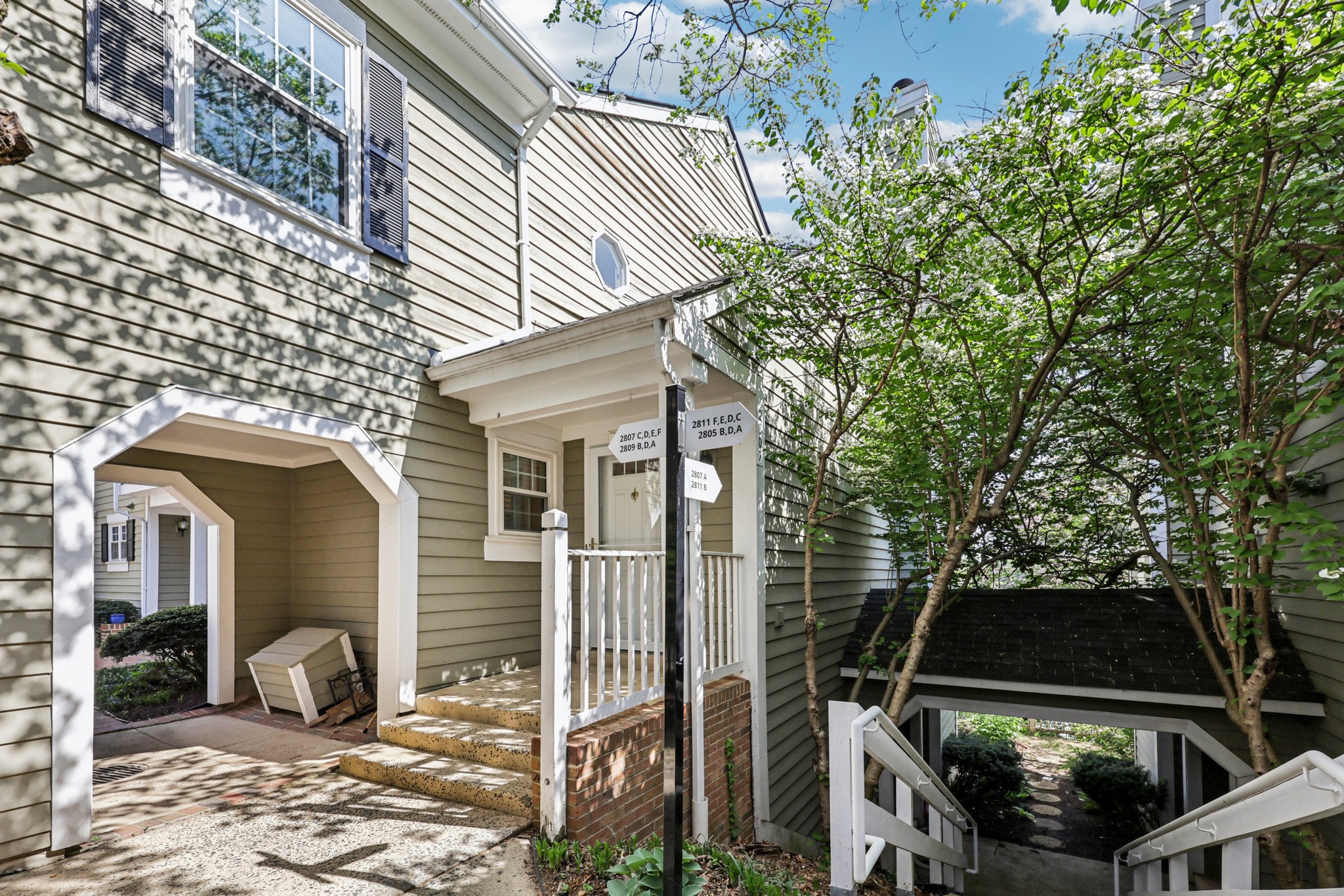 2807C S Woodrow St 1-S1604-002.jpg