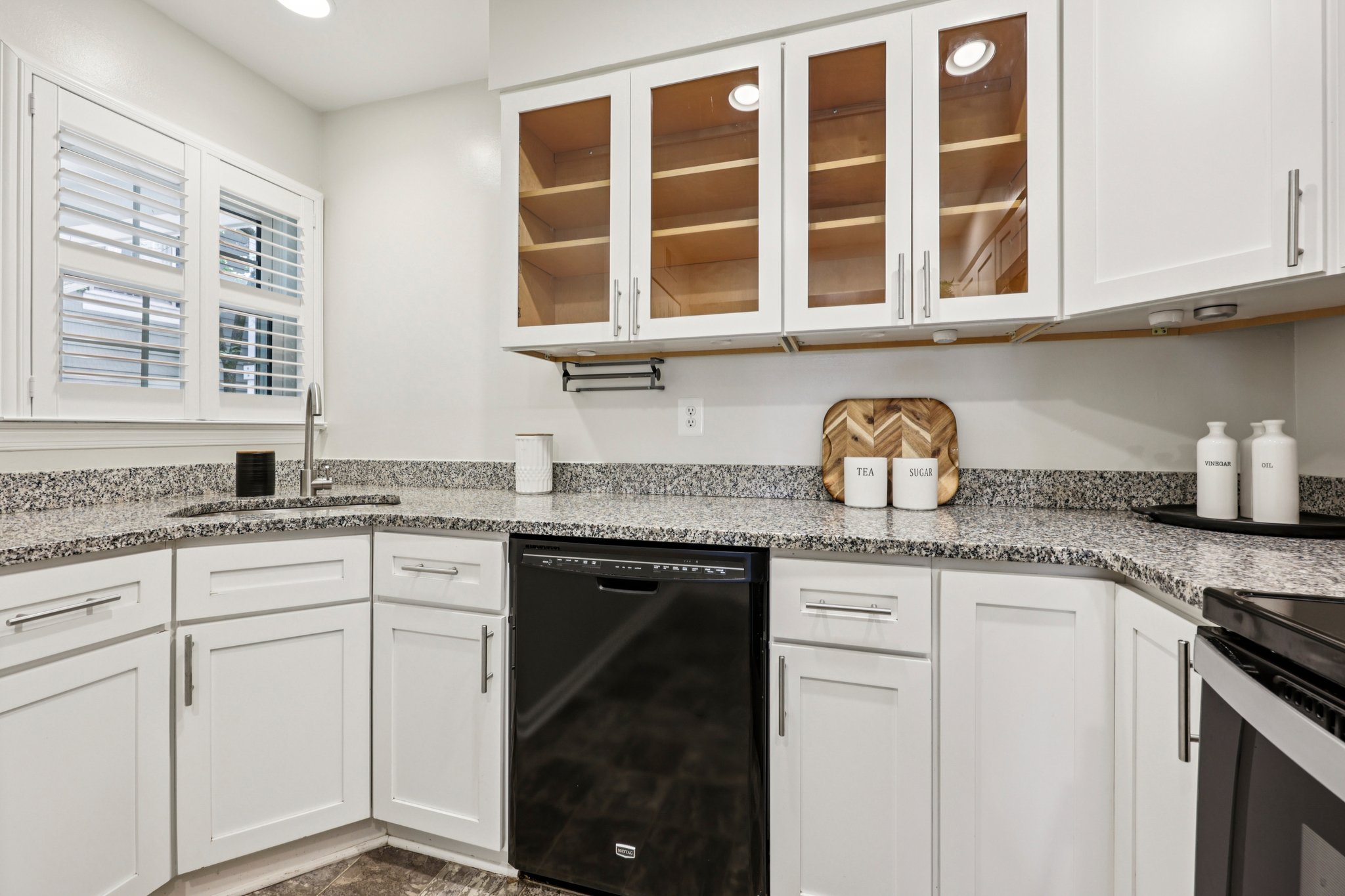 2807C S Woodrow St 1-S1604-015.jpg