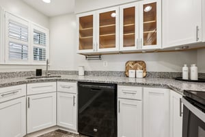 2807C S Woodrow St 1-S1604-015.jpg