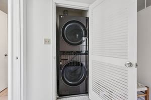 2807C S Woodrow St 1-S1604-023.jpg