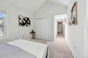 2807C S Woodrow St 1-S1604-029.jpg