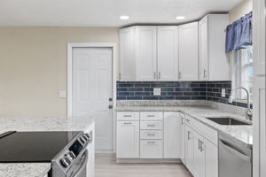 Kitchen 4