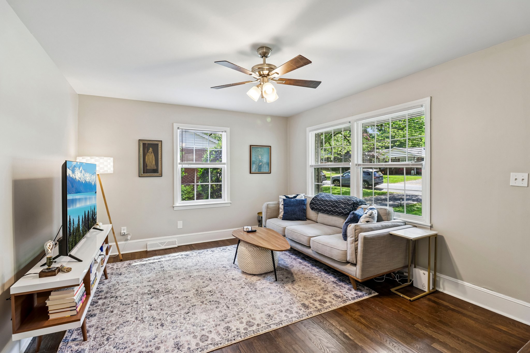 Albany Ln-S2504-008.jpg