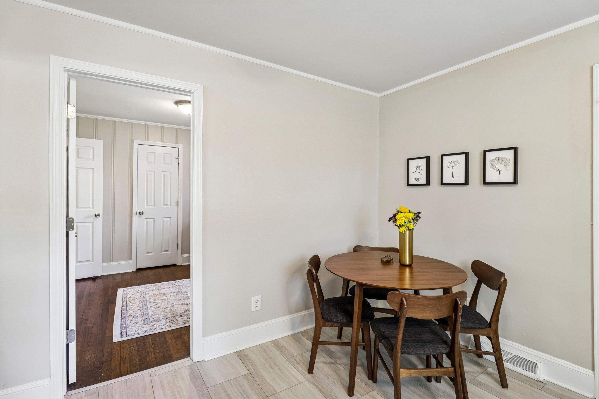 Albany Ln-S2504-010.jpg