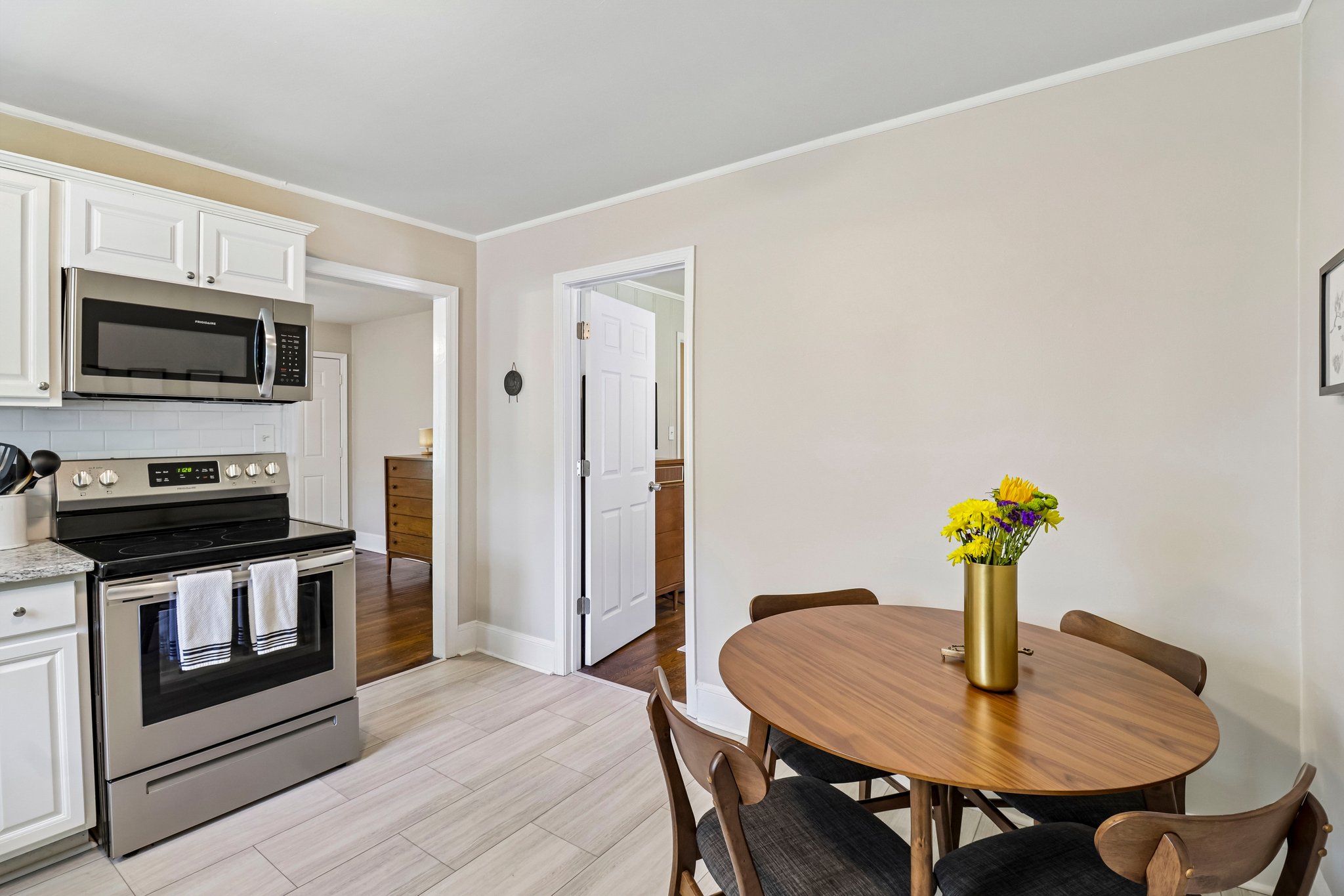 Albany Ln-S2504-011.jpg