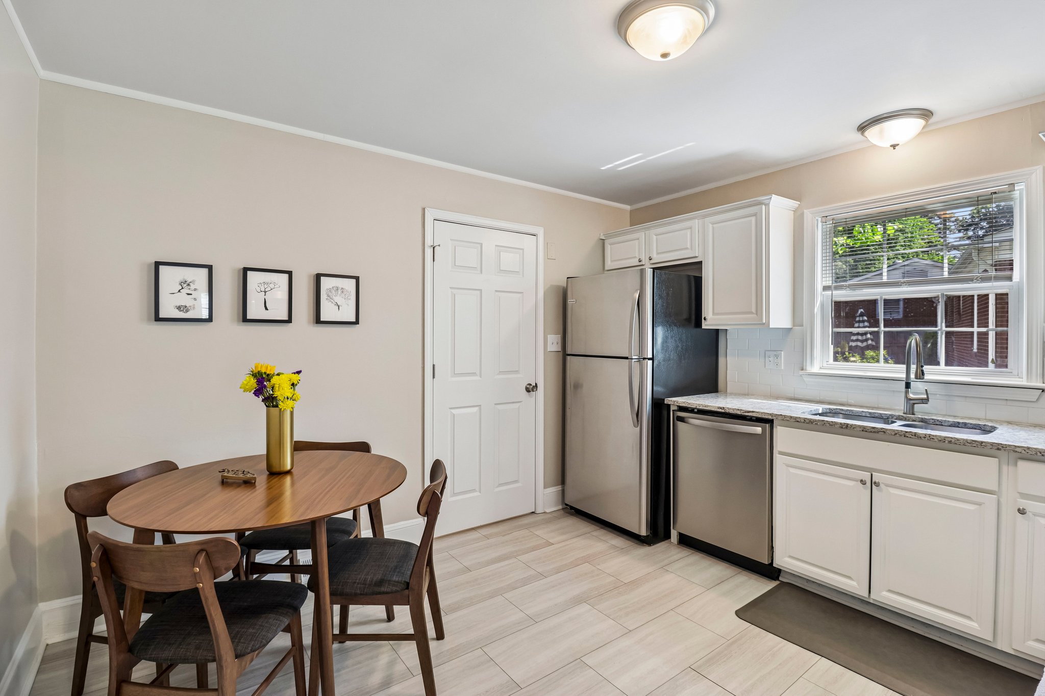 Albany Ln-S2504-013.jpg