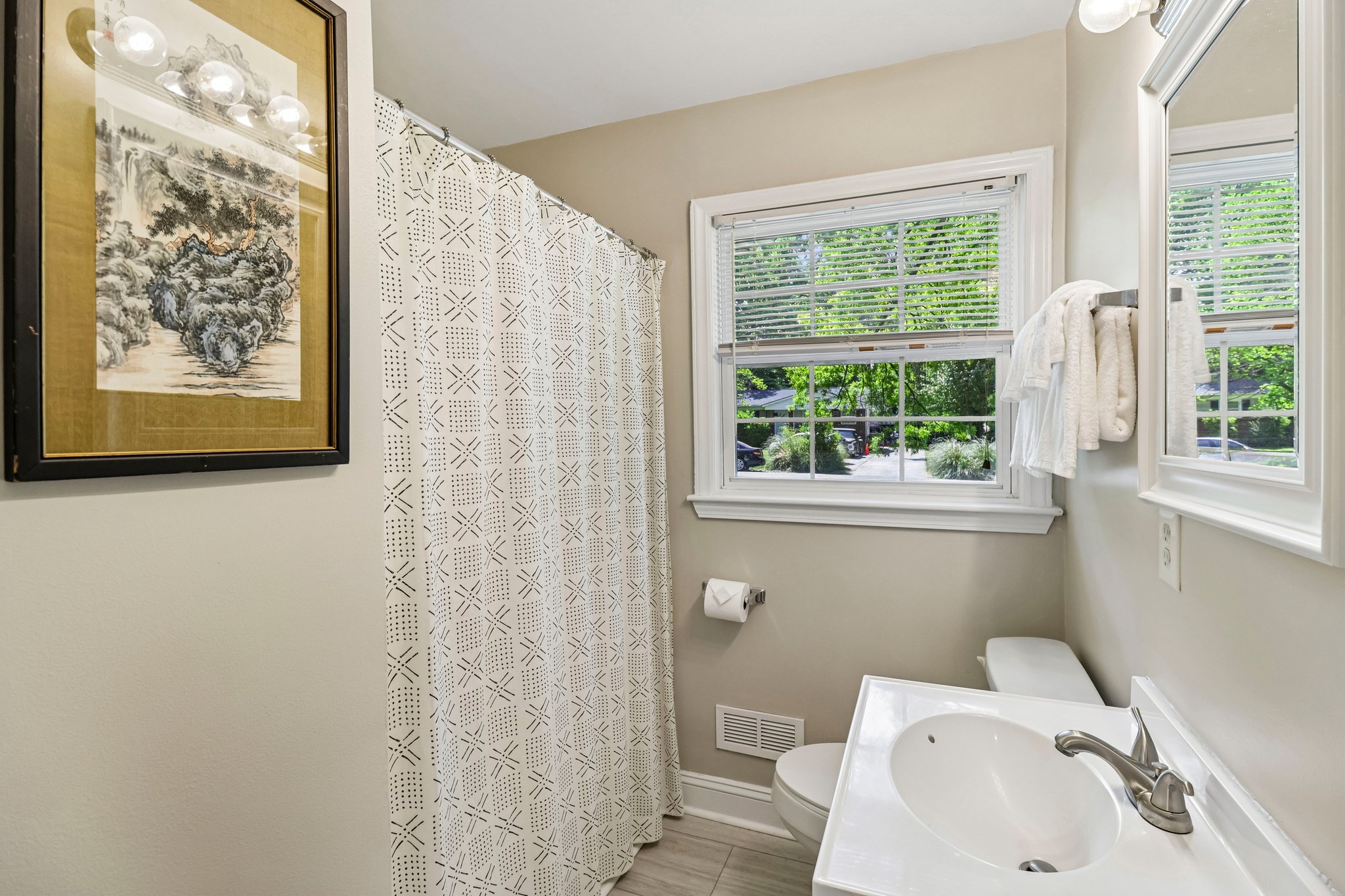 Albany Ln-S2504-025.jpg