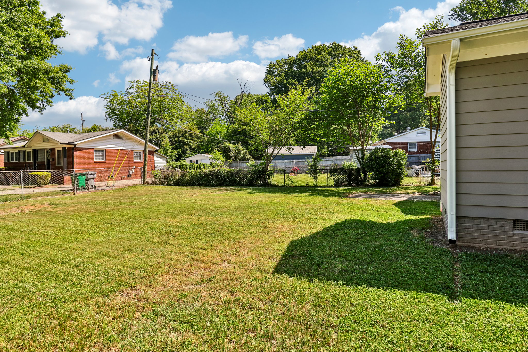 Albany Ln-S2504-036.jpg