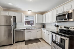 Albany Ln-S2504-016.jpg