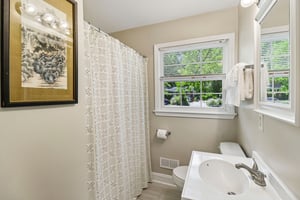 Albany Ln-S2504-025.jpg