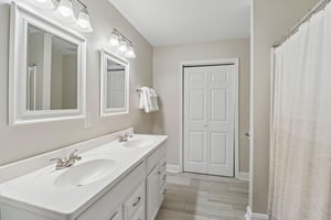 Albany Ln-S2504-032.jpg