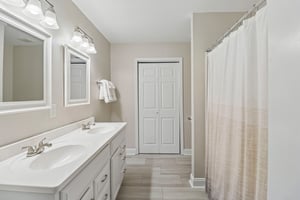 Albany Ln-S2504-033.jpg