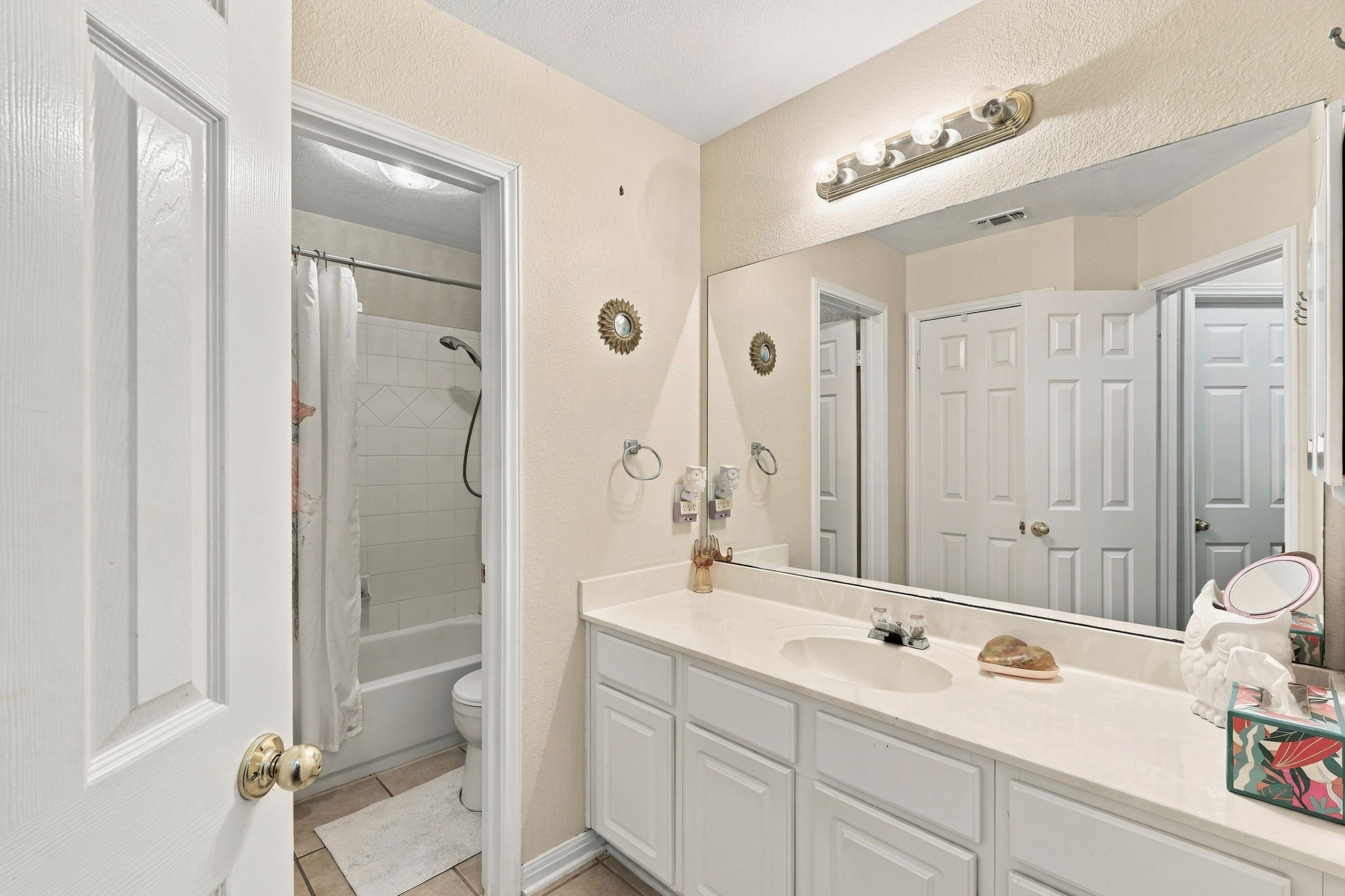 Hall Bathroom