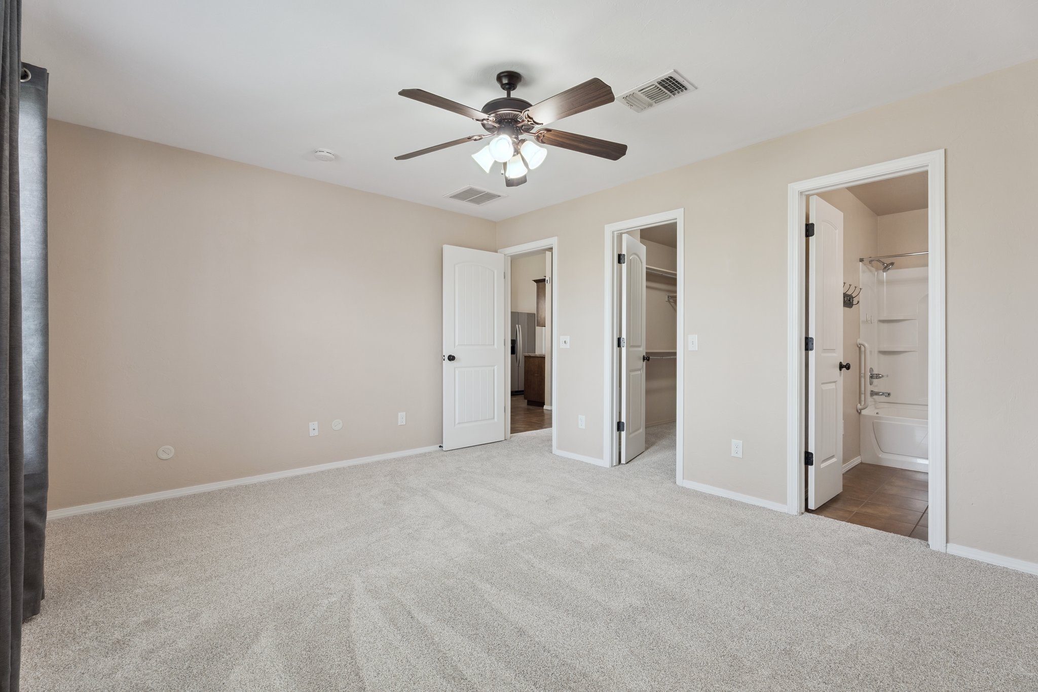 2809 NW 186th Terrace_025.jpg
