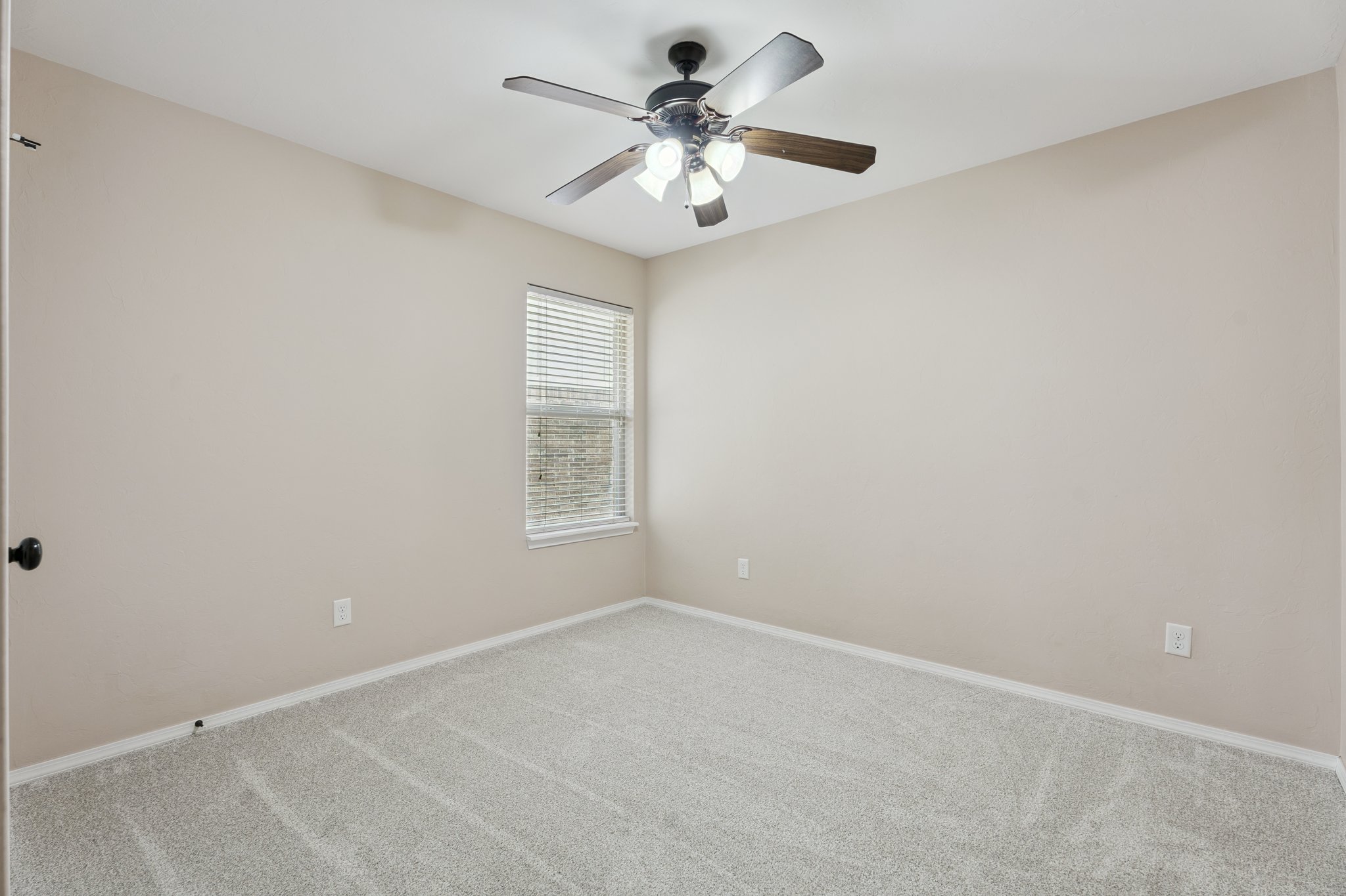 2809 NW 186th Terrace_033.jpg