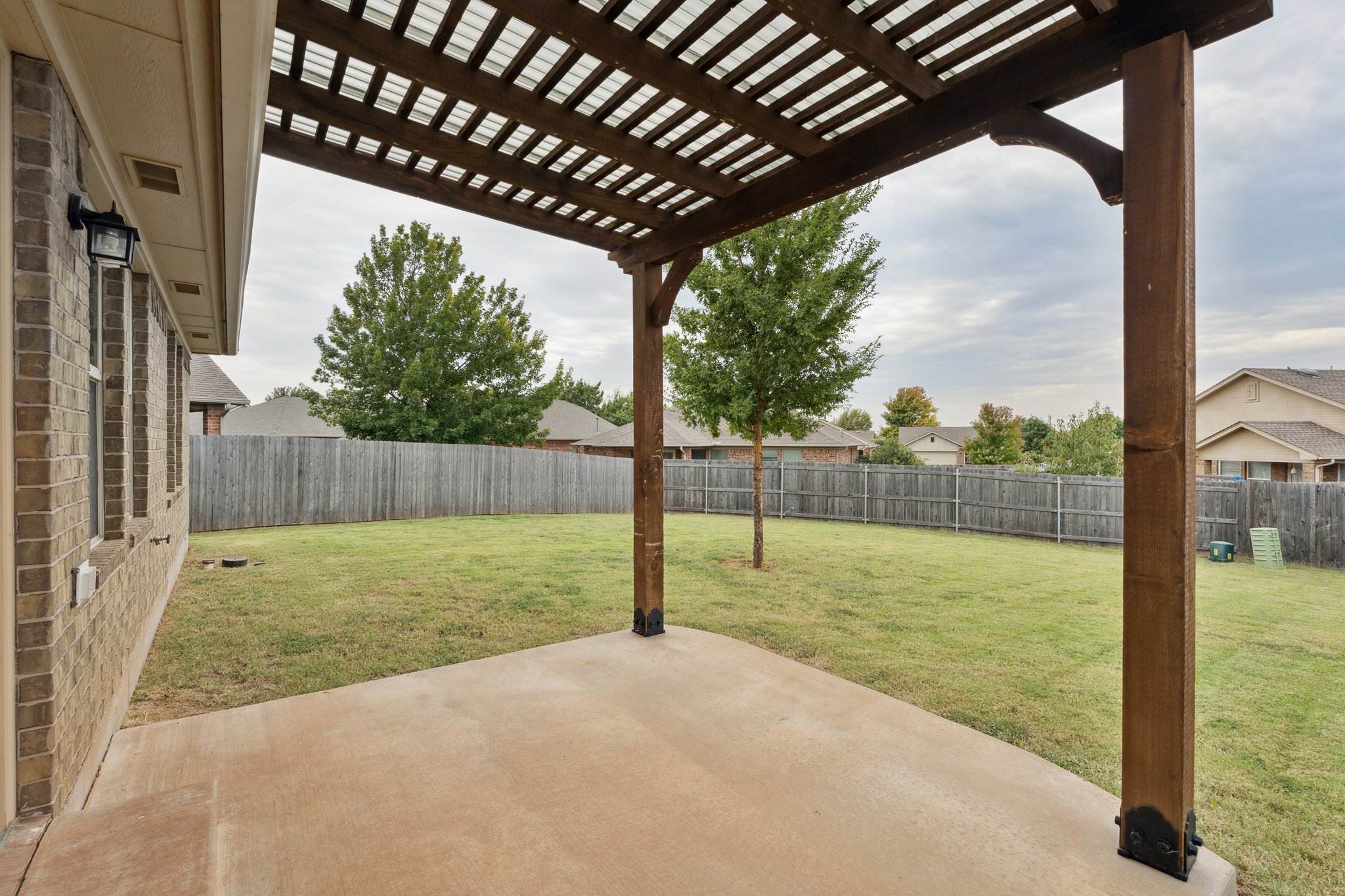 2809 NW 186th Terrace_046.jpg
