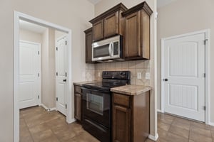2809 NW 186th Terrace_013.jpg